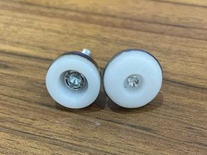 Chân tăng chỉnh đế trắng M6